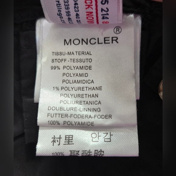 MONCLER DOUBLE-BREASTED TRENCH COAT. - Picture 10 of 10